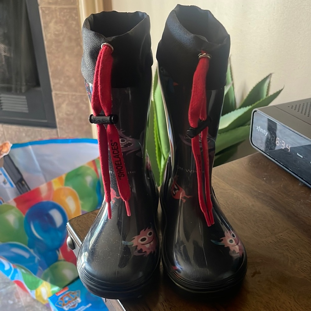 Toddler Off-WHITE rain boots